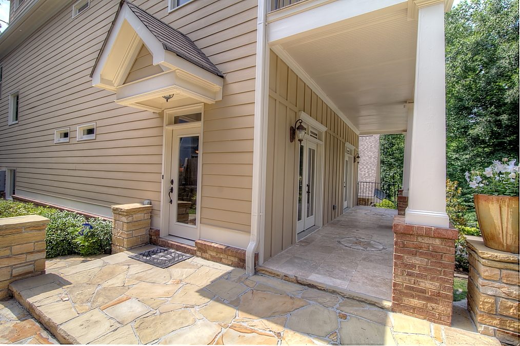 Glide Tour of 3004 Northside Dr, Atlanta, 30305