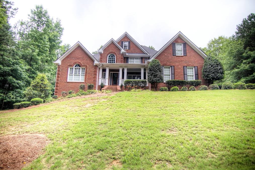 Glide Tour of 70 Glengarry Chase, Covington, 30014