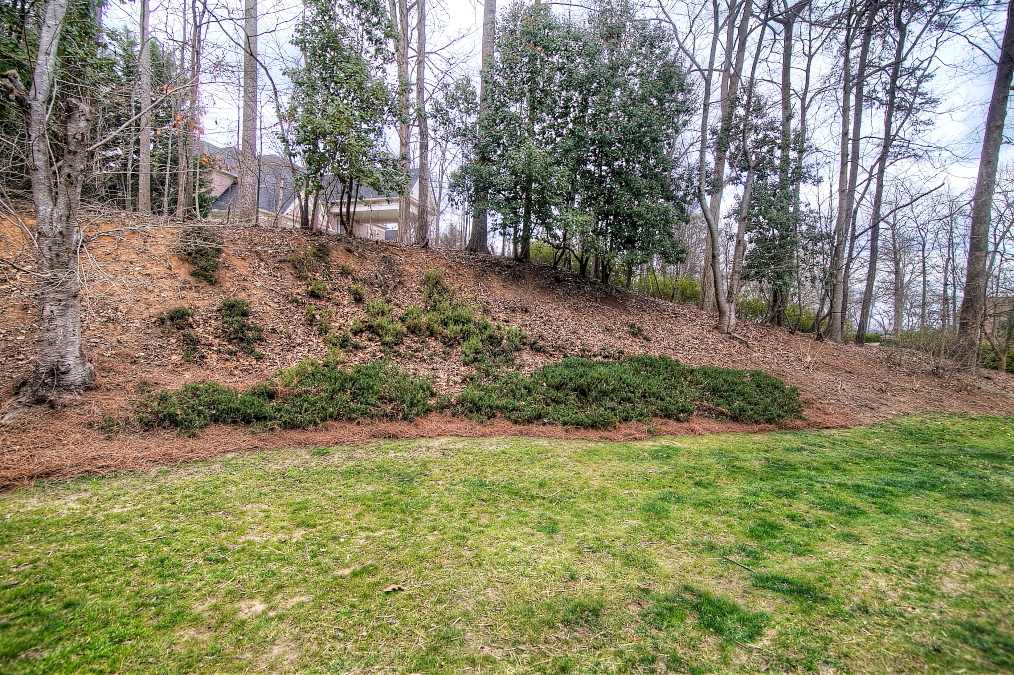 Glide Tour of 430 Covington Cove, Johns Creek, 30022