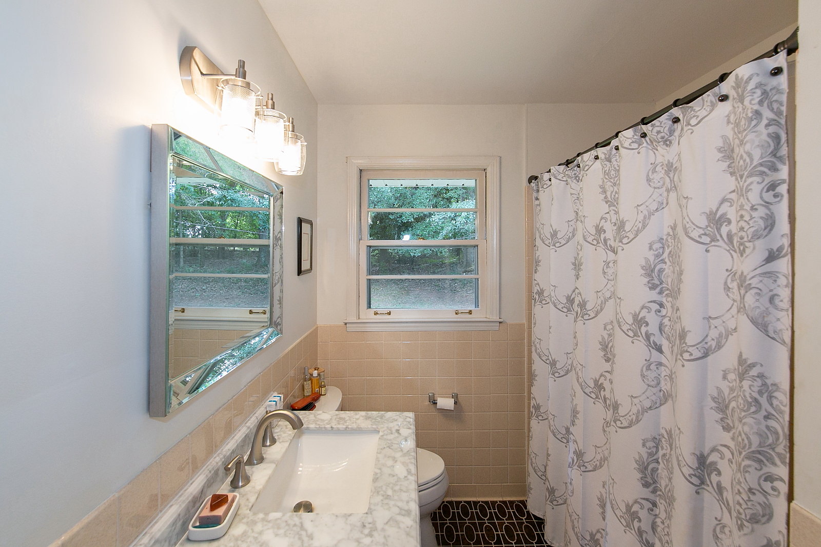 Glide Tour of 8100 Atlanta Newnan Rd, Palmetto, 30268