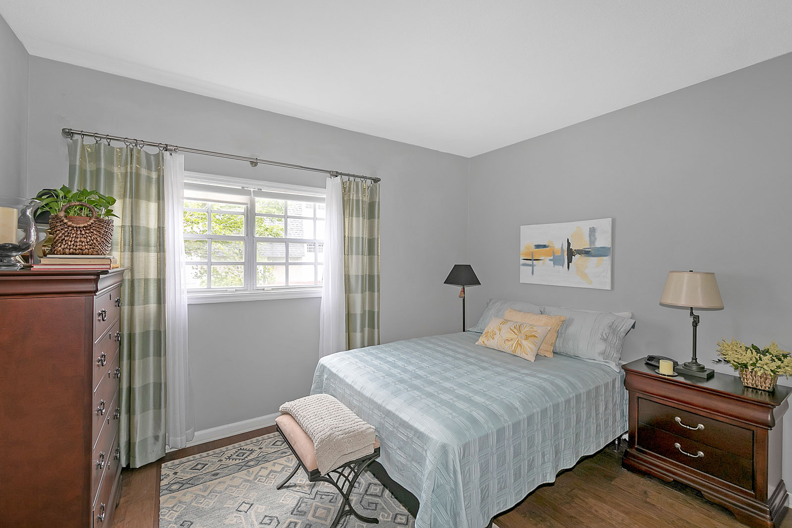 Glide Tour of 5235 Chemin De Vie, Sandy Springs, 30342