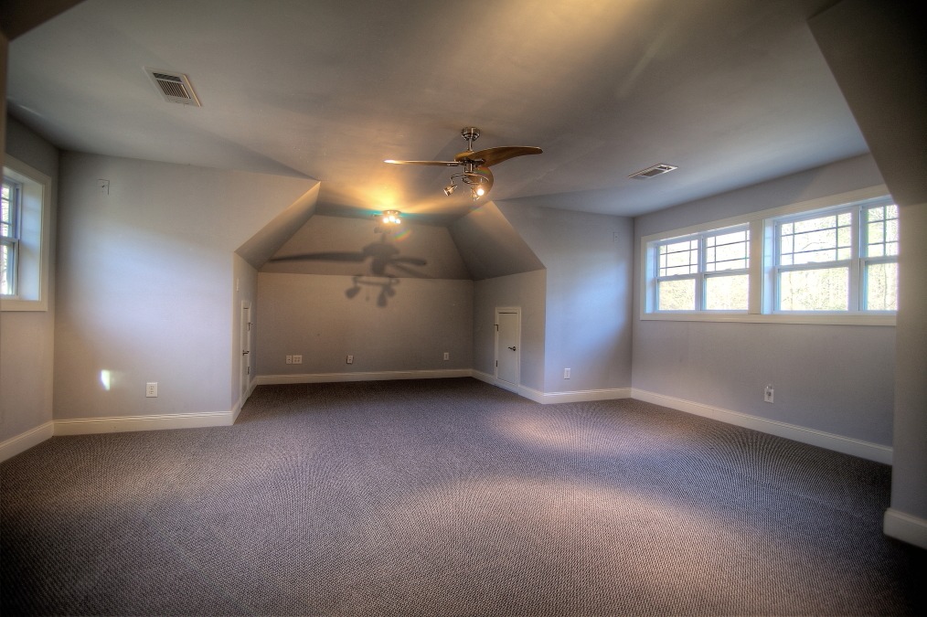 Glide Tour of 251 White Antelop, Waleska, 30183