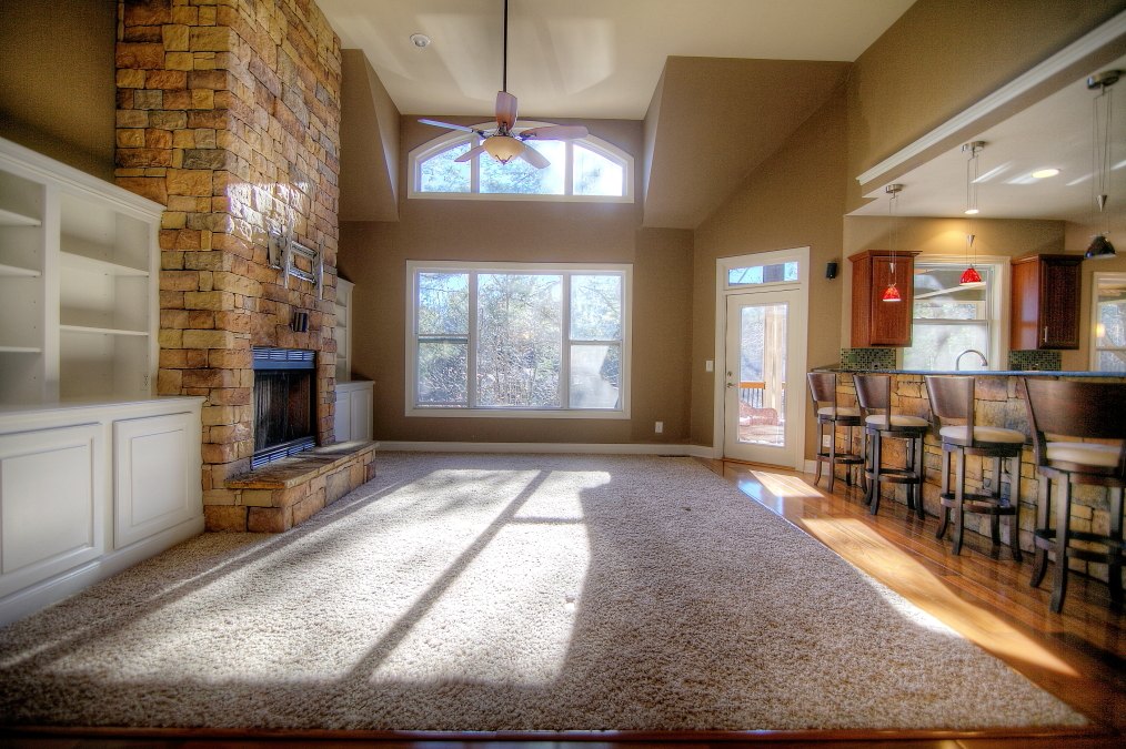 Glide Tour of 251 White Antelop, Waleska, 30183